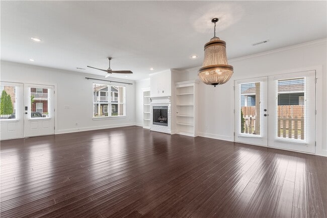 Building Photo - 6513 W Pleasant Way