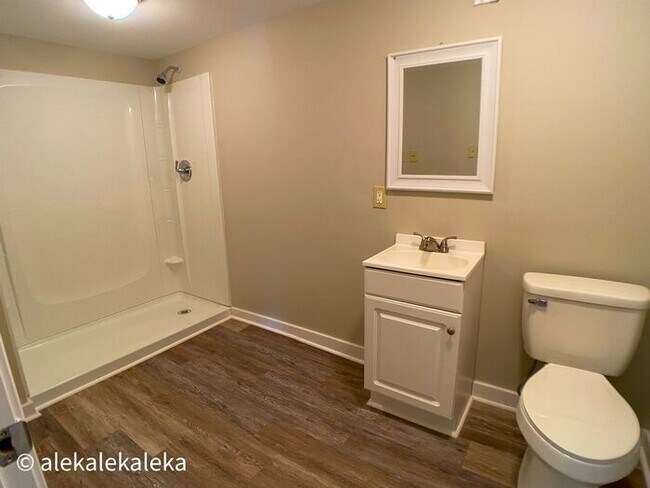 Building Photo - Julian 4 Bedroom, 2 Bathrooms Incredible F...