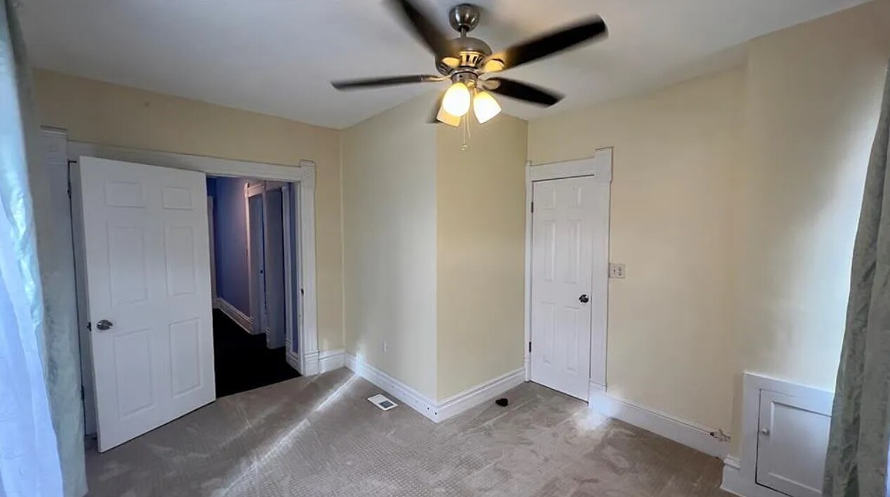 Building Photo - 523 Tracy Ave