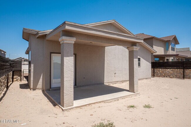 Building Photo - 11140 Catherine Slutter Ln