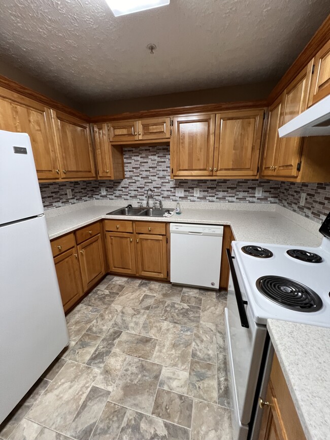 Building Photo - 3241 Wade St