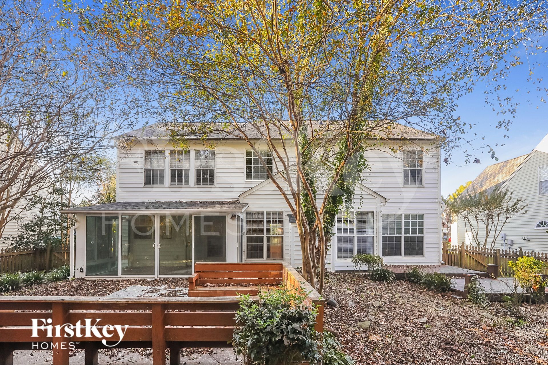 Building Photo - 6147 Creekview Ct