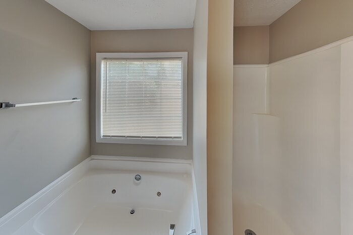 Building Photo - 1585 Watson Ridge Trail SE