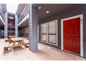 Building Photo - WESTVIEW 204