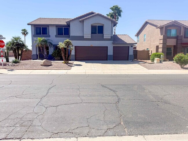 Building Photo - 3103 W Zachary Dr