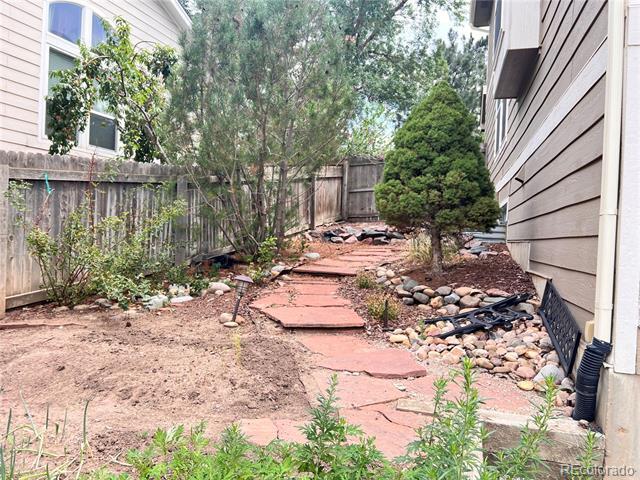 Building Photo - 13485 Marion St