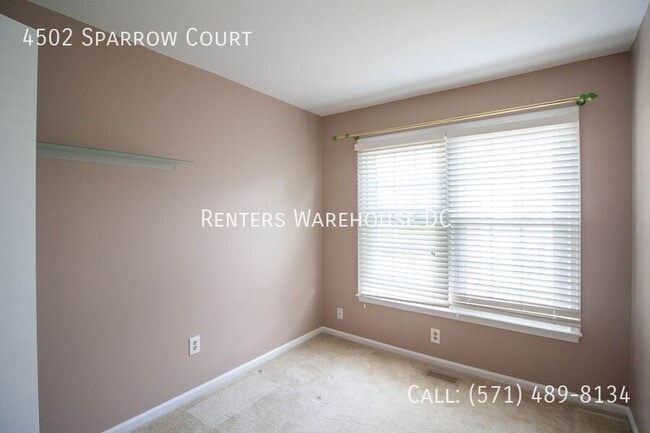 Building Photo - 4502 Sparrow Ct