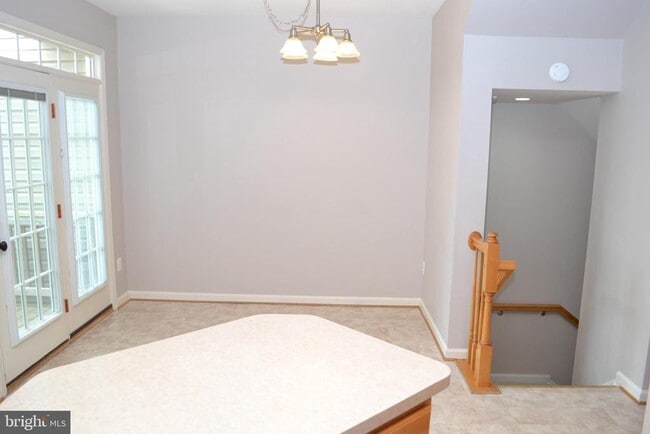 Building Photo - 1725 Emory St