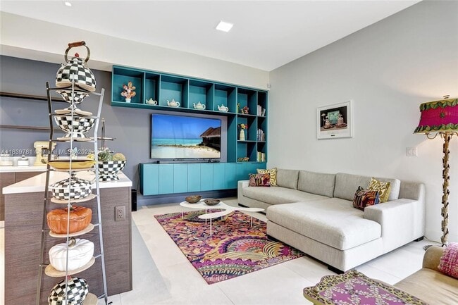 Building Photo - 16709 Botaniko Dr N