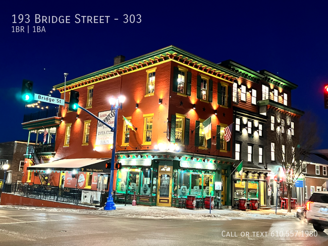 Building Photo - 193 Bridge St