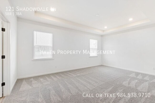 Building Photo - 121 Shadowdale Ln