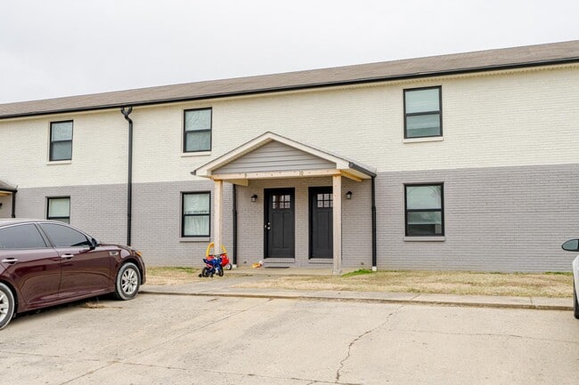 Building Photo - 311 Atcher St