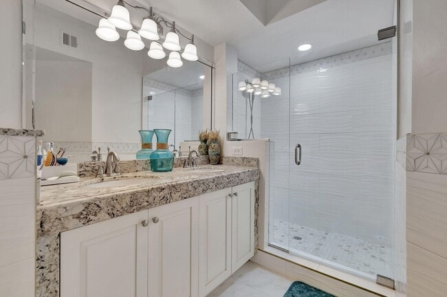 Building Photo - 3317 Tuscany Way