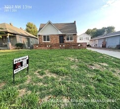 Building Photo - 3217 NW 13th St