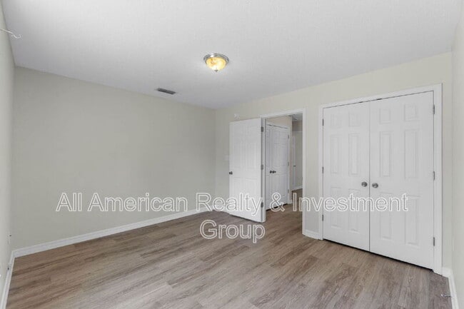 Building Photo - 147 Cabana Way