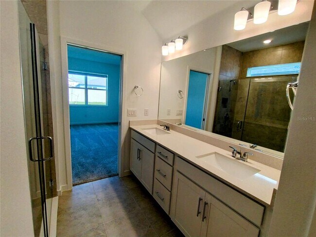 Building Photo - 33325 Binding Ties Ln