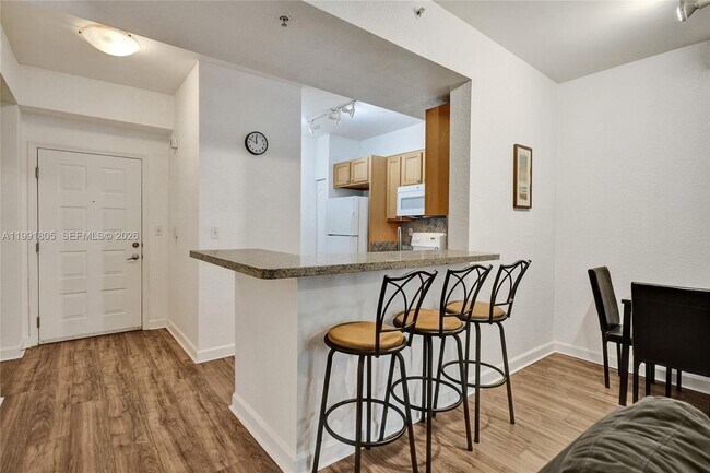 Building Photo - 6001 SW 70th St