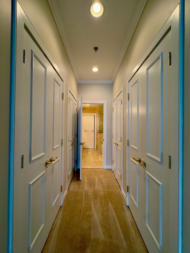 Building Photo - Elegant 2 Bedroom/2.5 Bathroom Apartment with Den, 2 Parking Spaces, and Storage Unit in Canton, ...
