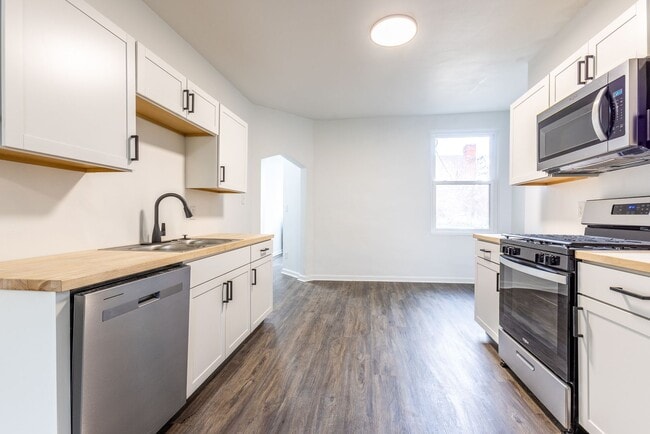 Building Photo - 95 Beltzhoover Ave