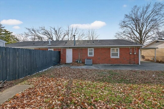 Building Photo - 7350 Austin Dr