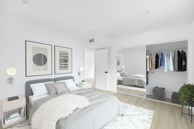 Interior Photo - Modern 1 & 2 Beds in Vibrant Hollywood: 5606 Lexington Offers Gated Entry & In-Unit Laundry!