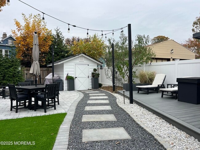 Building Photo - 164 Glenwood Ave