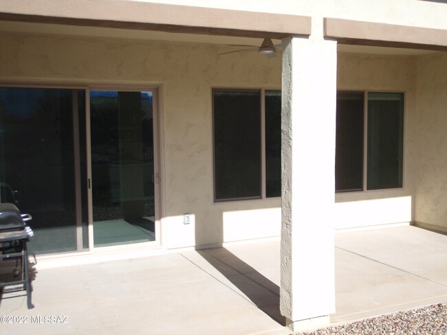 Building Photo - 61123 E Flint Dr