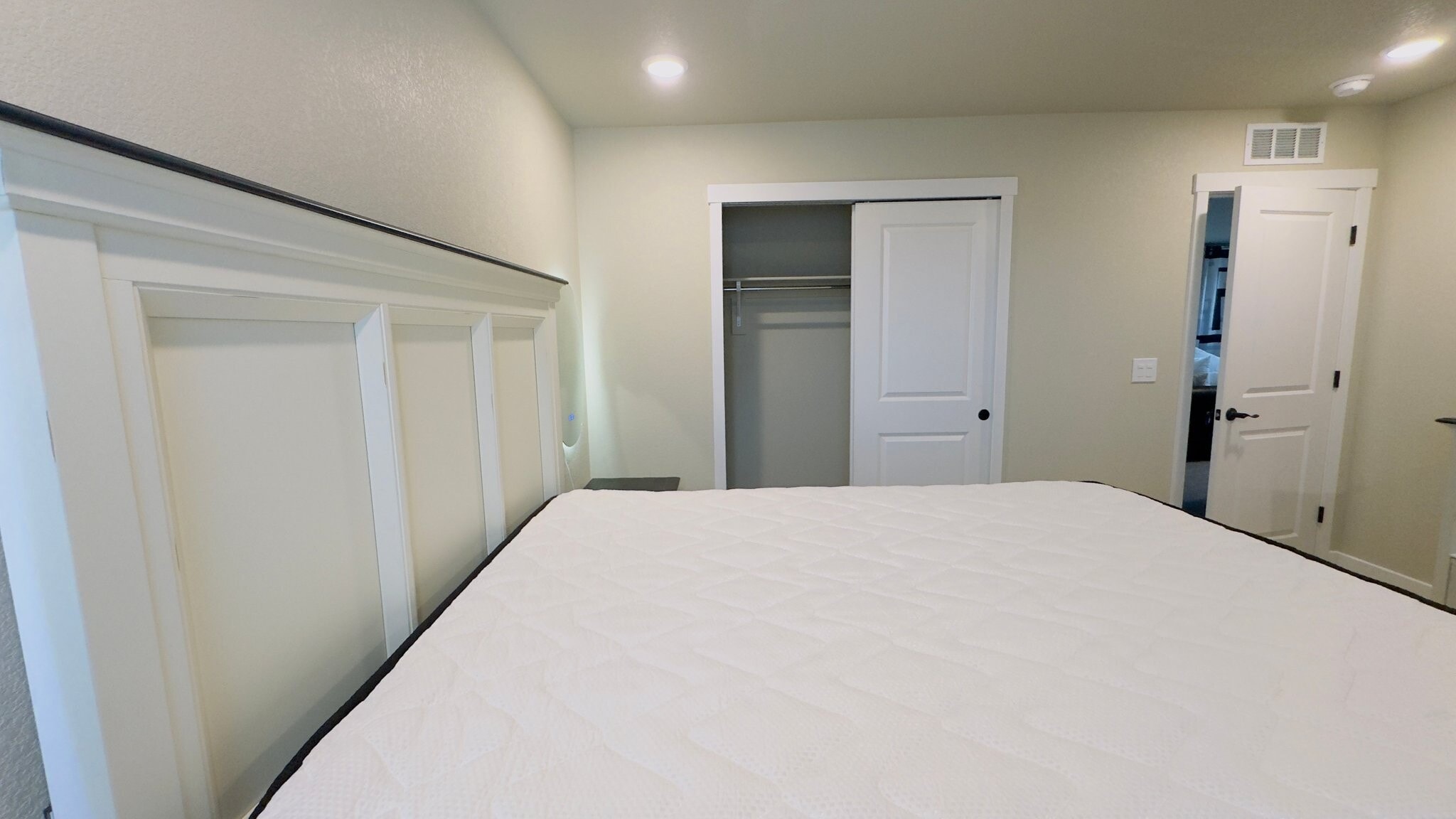 Building Photo - 5409 Sidewinder Dr