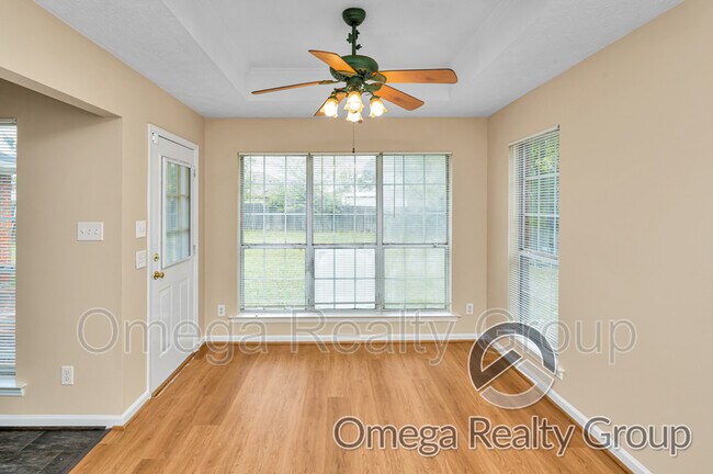 Building Photo - 6525 Foxleigh Ct