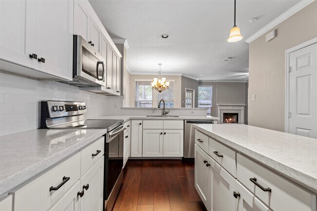 Building Photo - 107 S Spiral Vine Cir