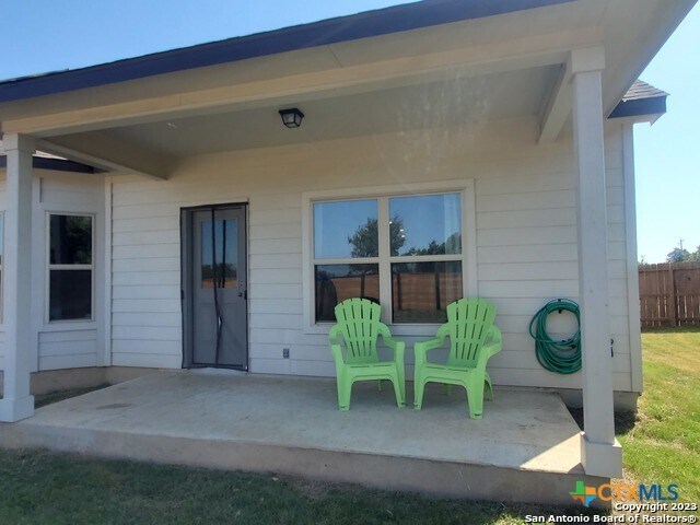 Building Photo - 1724 Stone House