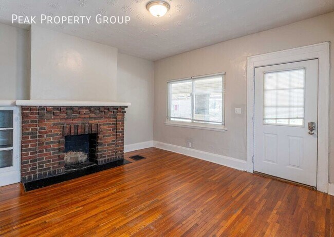 Building Photo - 1312 N 5th St