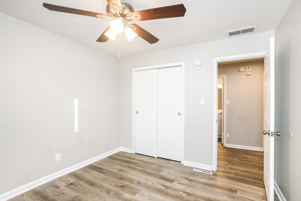 Building Photo - 705 Firethorn Cir