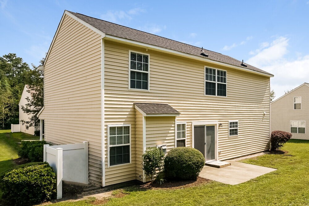 Building Photo - 3928 Tyler Bluff Ln