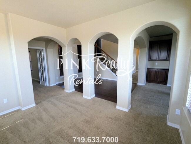 Building Photo - 7695 Wrangler Ridge Dr