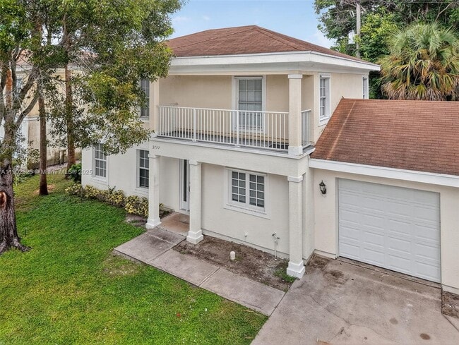 Primary Photo - 3797 Dove Landing Rd