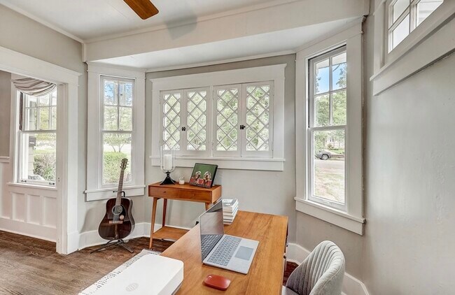 Building Photo - 3802 Central Ave