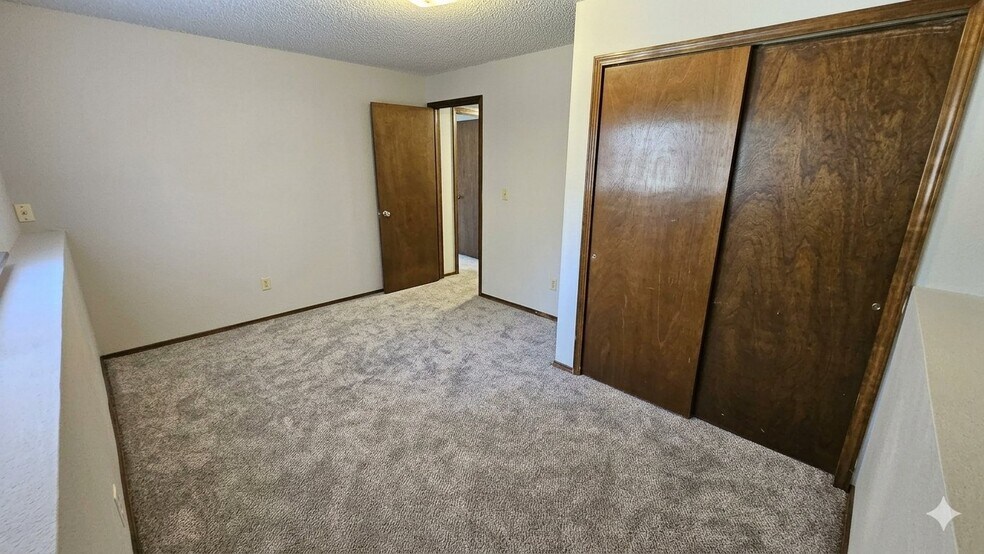 Building Photo - 5060 Horseshoe Bend St