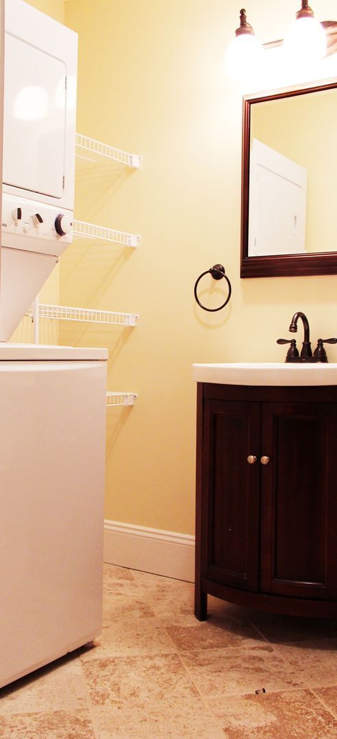 Building Photo - 23 West Ln