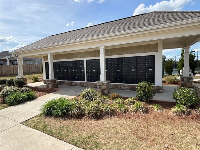 Building Photo - 95 Condor Ct