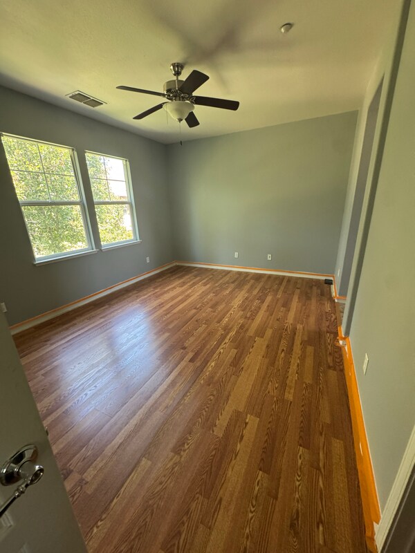 Building Photo - 159 W Saltillo Ln
