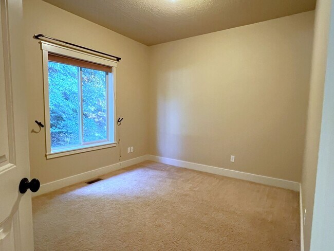 Building Photo - Beautiful 3 bed 2 bath home in The Preserv...