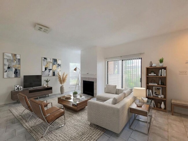 Building Photo - Spacious one of a kind 2 bedroom 2 bath condo in excellent condition. Entire condo has been paint...