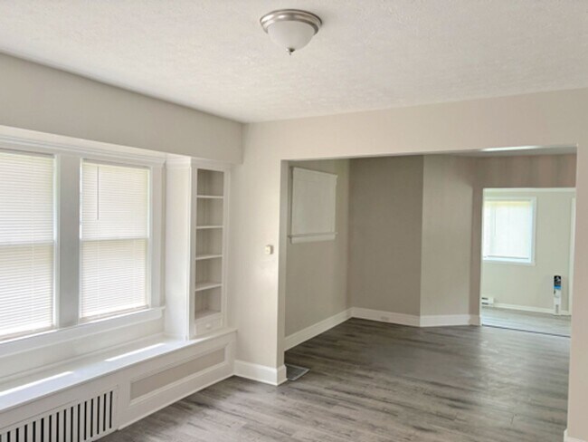 Building Photo - Nice 3 Bedroom, 1 Bathroom Home – Available Now