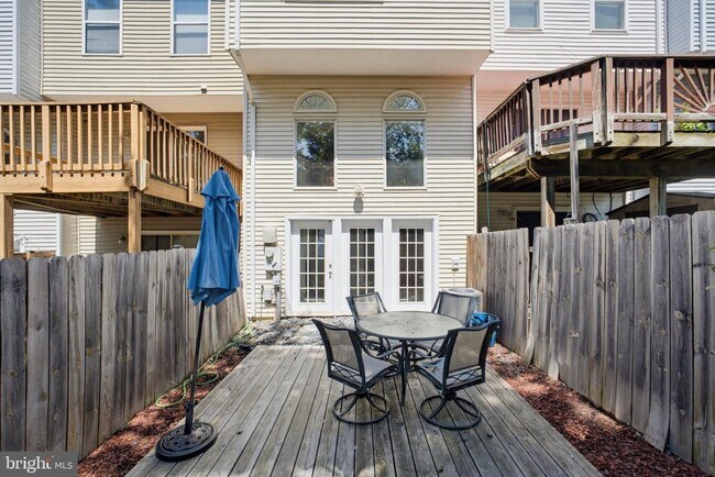 Building Photo - 13945 Big Yankee Ln