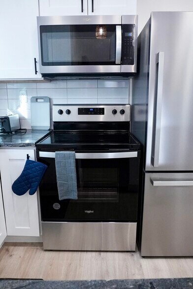 Building Photo - 1131 Garfield St