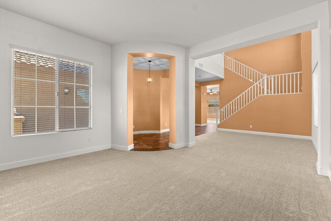 Building Photo - 2771 E Wisteria Dr