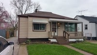 Building Photo - 560 Detroit Ave