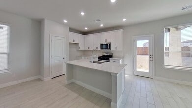 Building Photo - 1212 Sydney Ln