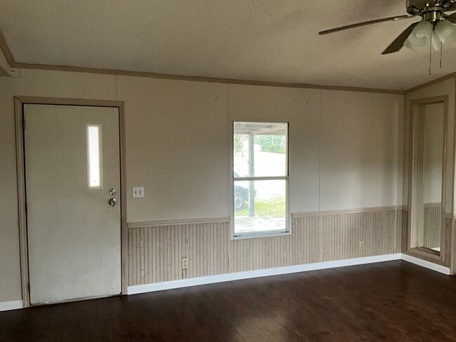 Building Photo - 109 Mitchell Rd